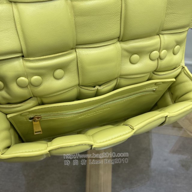 Bottega veneta高端女包 96008奇異果 寶緹嘉新款枕頭鏈條包 BV經典款單肩斜挎手提女包  gxz1230